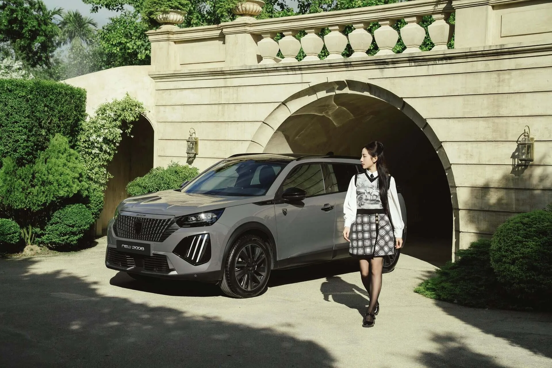 Vì sao phái đẹp chọn xe của THACO AUTO Gia Lai?